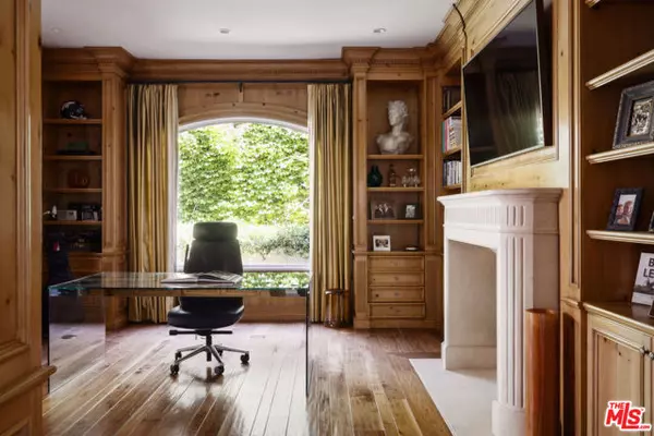 Los Angeles, CA 90077,1160 Chantilly Road