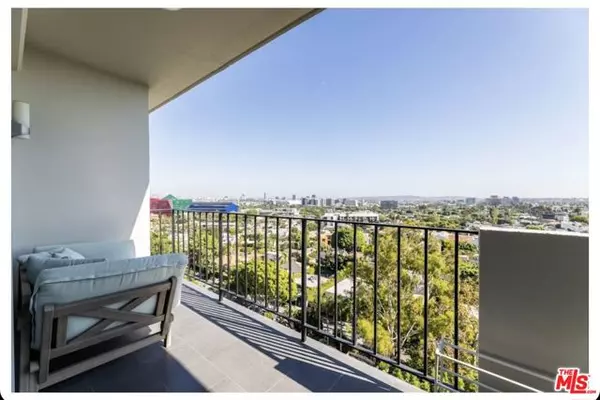 West Hollywood, CA 90069,818 N Doheny Drive #908