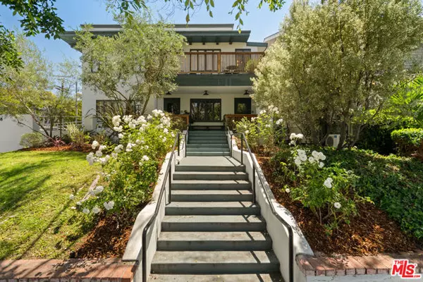 588 N Larchmont Boulevard, Los Angeles, CA 90004