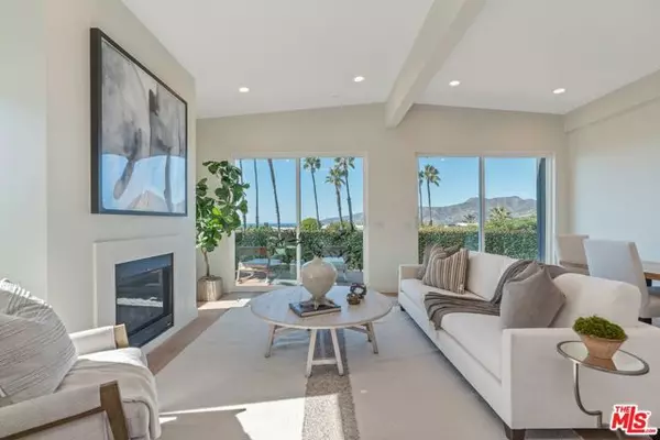 Malibu, CA 90265,29500 Heathercliff Road #64