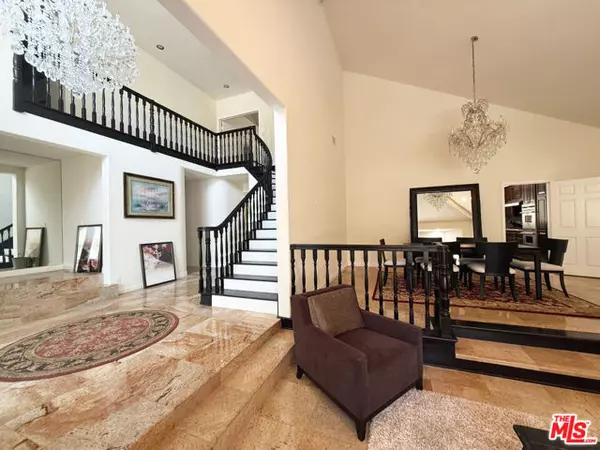 Sherman Oaks, CA 91403,15020 Encanto Drive