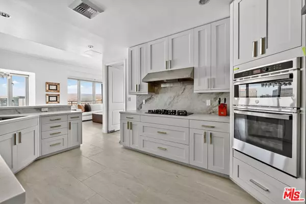 Los Angeles, CA 90024,10727 Wilshire Boulevard #1802