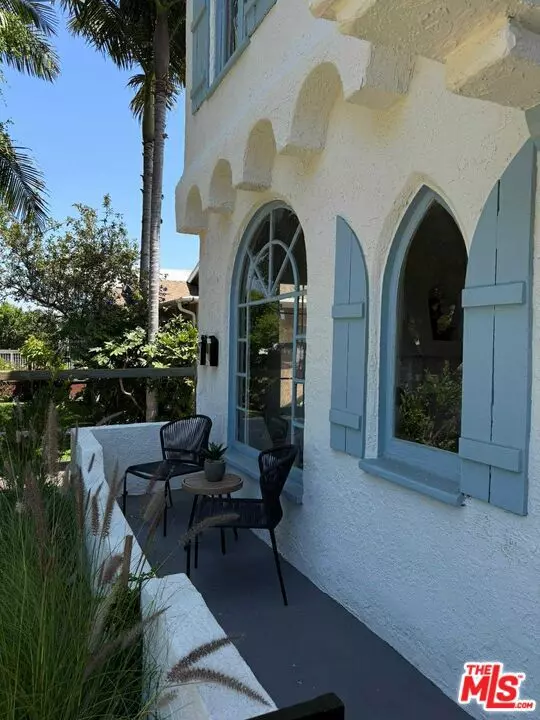 Los Angeles, CA 90016,2838 Potomac Avenue