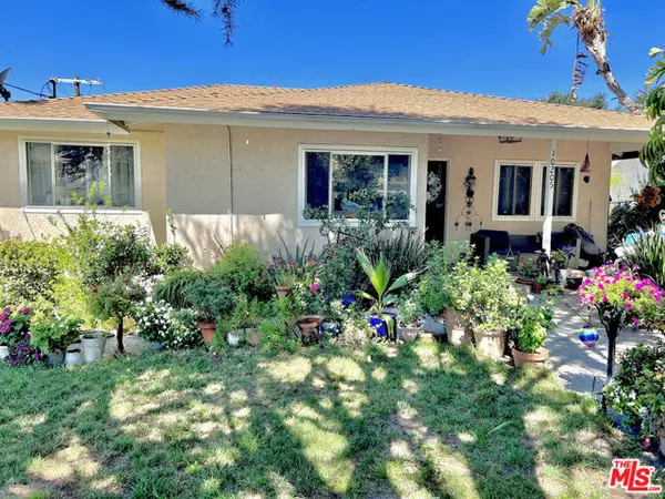 Tujunga (los Angeles), CA 91042,10205 Fairgrove Avenue