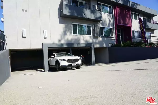 Los Angeles, CA 90035,1455 S Wooster Street #16
