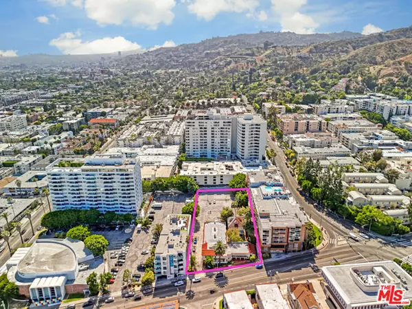 Los Angeles, CA 90046,1741 N La Brea Avenue