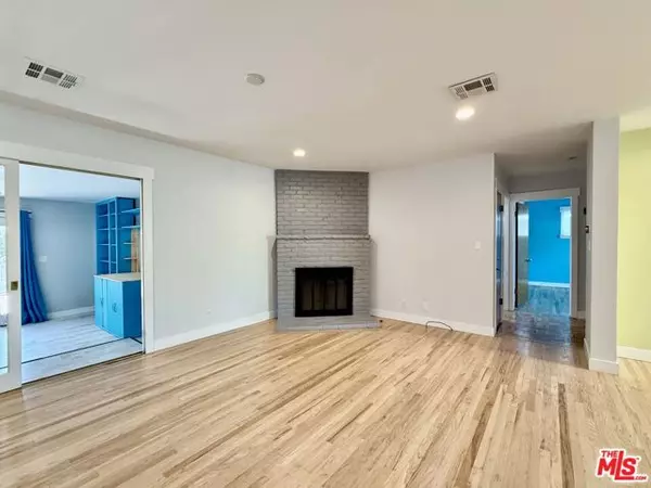 Van Nuys (los Angeles), CA 91406,6938 Balboa Boulevard