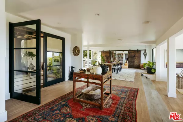 Malibu, CA 90265,27860 Winding Way