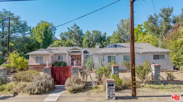 Woodland Hills (los Angeles), CA 91367,23357 Hatteras Street