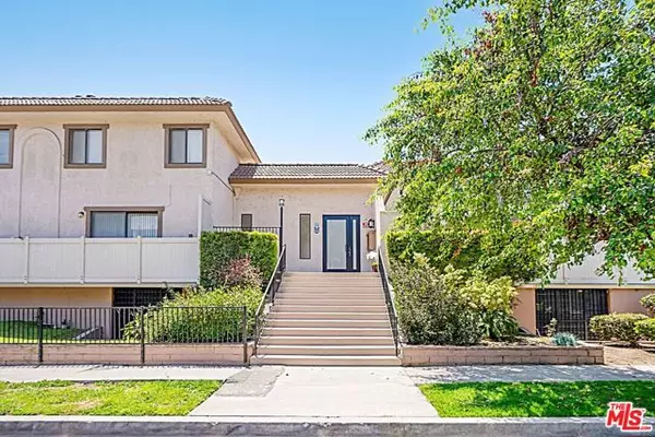 Los Angeles, CA 90066,4365 Mclaughlin Avenue #12