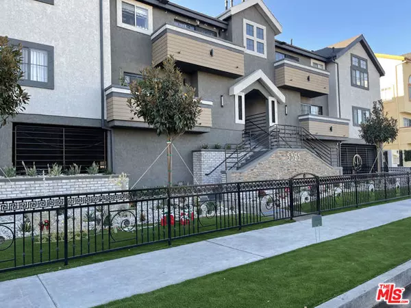 North Hollywood (los Angeles), CA 91601,5325 Denny Avenue