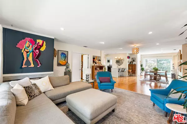 Los Angeles, CA 90046,2316 Laurelmont Place