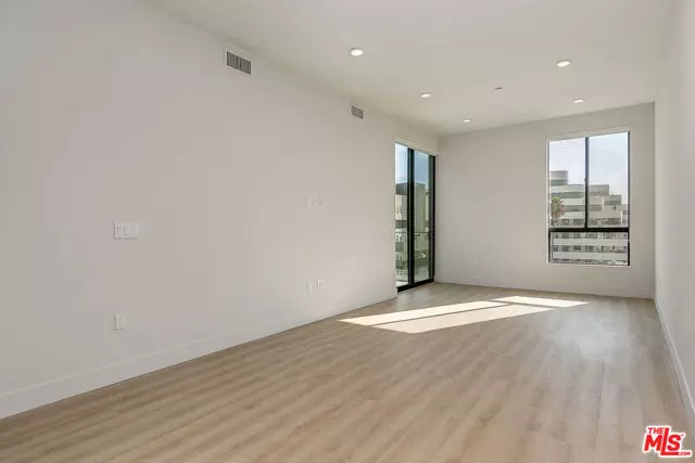 3833 Dunn #208, Culver City, CA 90232