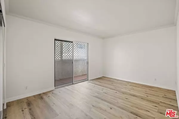 Santa Monica, CA 90403,1033 6TH Street #108