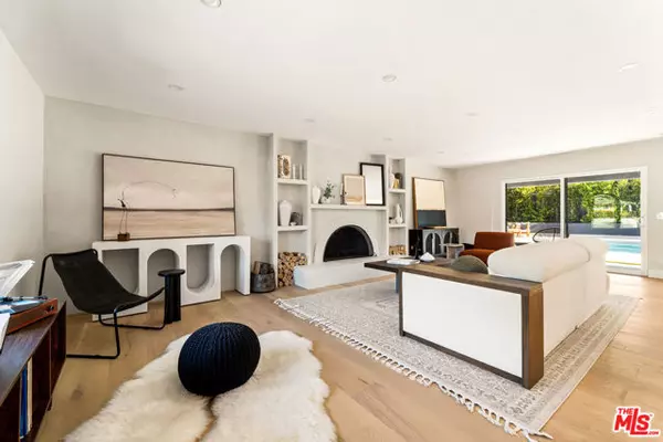 Woodland Hills (los Angeles), CA 91364,22824 Margarita Drive