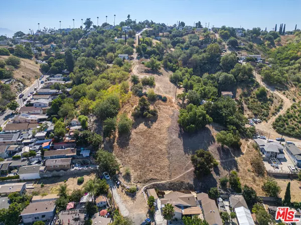 Los Angeles, CA 90031,3135 Eva Terrace