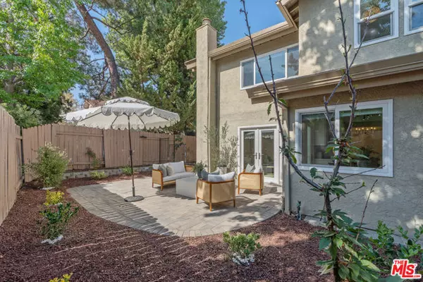Agoura Hills, CA 91301,30462 Passageway Place