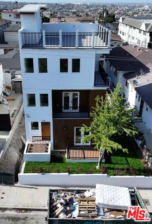 San Pedro (los Angeles), CA 90731,776 W 25th Street