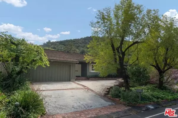 Los Angeles, CA 90049,3480 MANDEVILLE CANYON Road