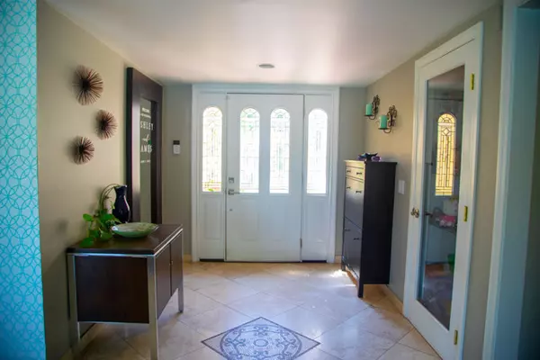 Granada Hills (los Angeles), CA 91344,12818 Neon Way