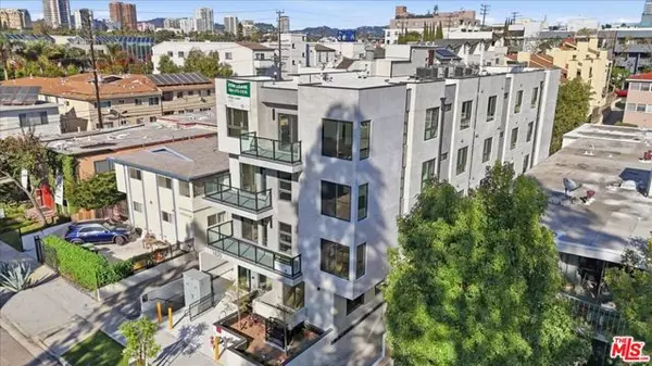 Los Angeles, CA 90025,1820 Prosser Avenue #202