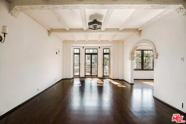 West Hollywood, CA 90046,1302 Sweetzer Avenue #505