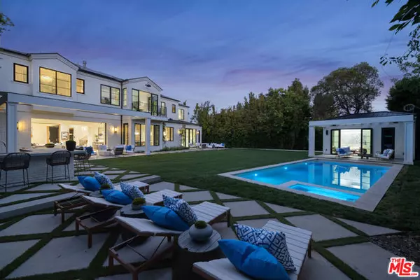 Los Angeles, CA 90049,415 N Cliffwood Avenue