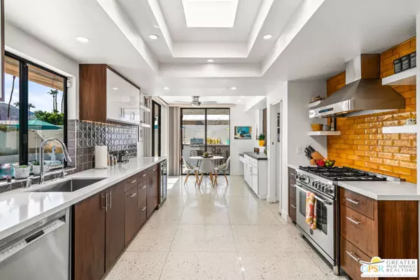 Palm Springs, CA 92264,1404 E Sierra Way