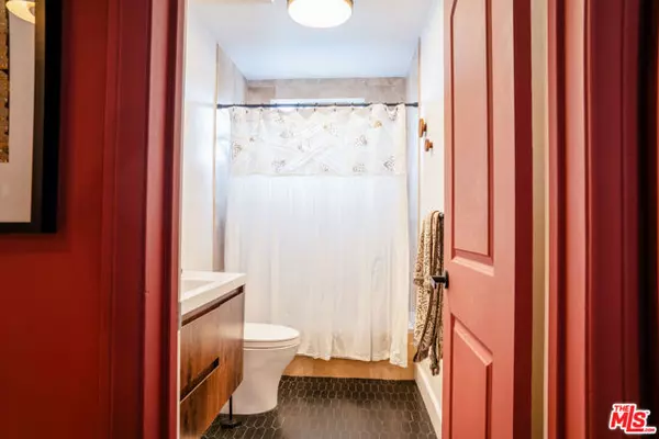 Santa Monica, CA 90403,1144 10th Street #8