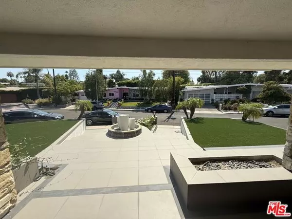 Woodland Hills (los Angeles), CA 91367,5714 El Canon Avenue