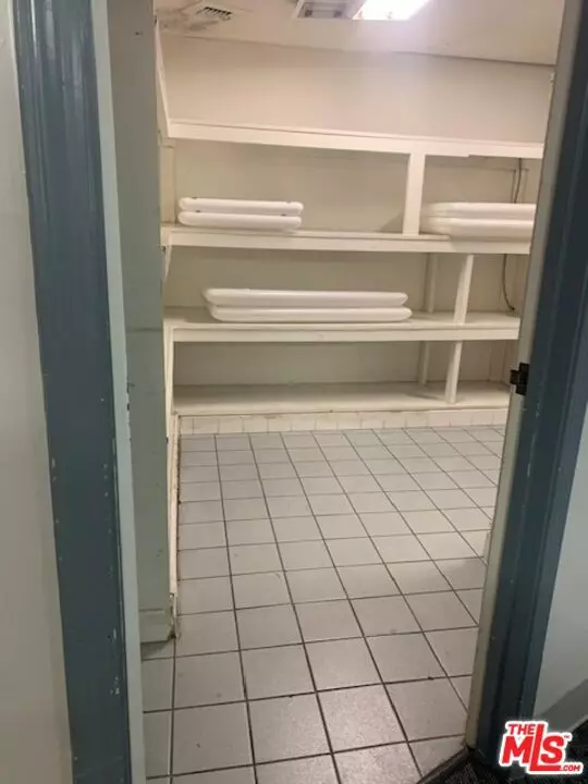 Sherman Oaks (los Angeles), CA 91403,14827 Ventura Boulevard