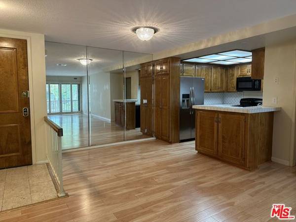 8515 Falmouth Avenue #311, Playa Del Rey (los Angeles), CA 90293