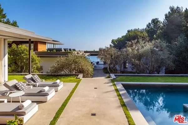 Malibu, CA 90265,32554 Pacific Coast Highway