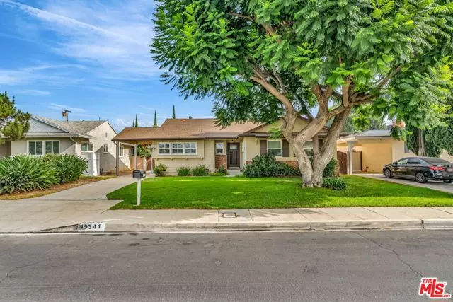 19341 Bryant Street, Northridge (los Angeles), CA 91324