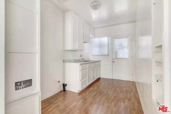 6340 10th Avenue #6402 1/2, Los Angeles, CA 90043