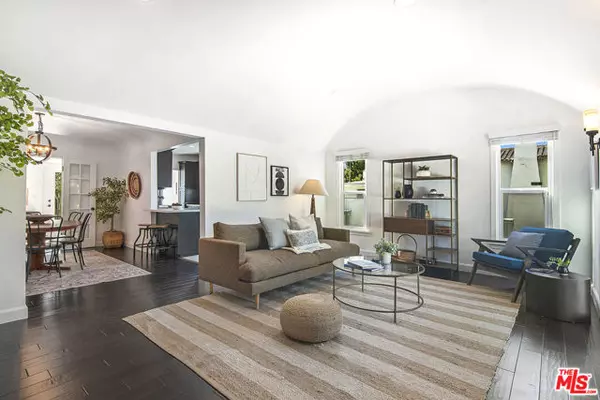 Los Angeles, CA 90048,502 N Crescent Heights Boulevard