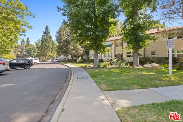 5830 Bowcroft Street #4, Los Angeles, CA 90016