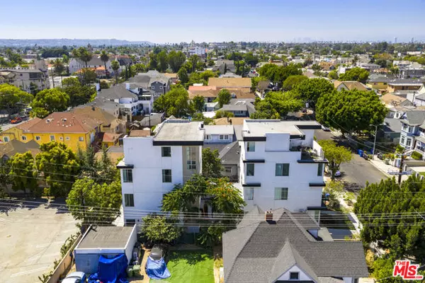 Los Angeles, CA 90007,1208 W 25th Street