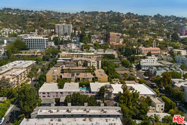 West Hollywood, CA 90069,948 Palm Avenue