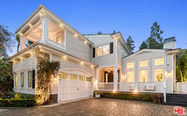 Los Angeles, CA 90046,1836 Laurel Canyon Boulevard #2