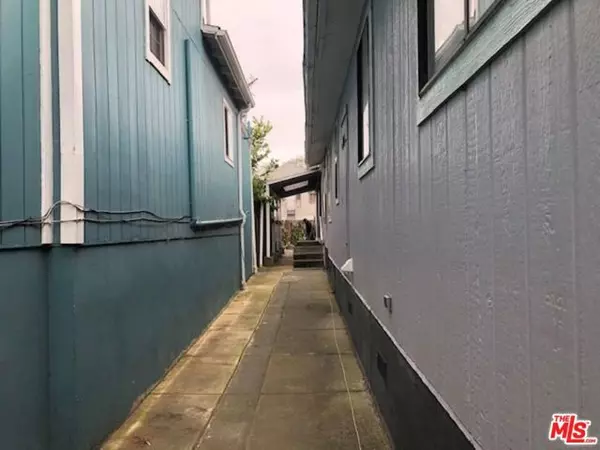 Oakland, CA 94607,355 Center Street