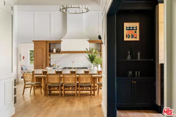 Los Angeles, CA 90049,13167 Boca De Canon Lane