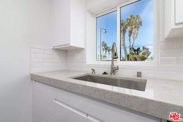 Fullerton, CA 92833,1310 W Valencia Drive #1306