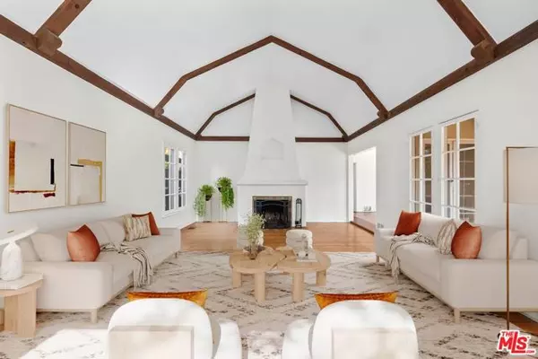 Los Angeles, CA 90046,1612 N Genesee Avenue