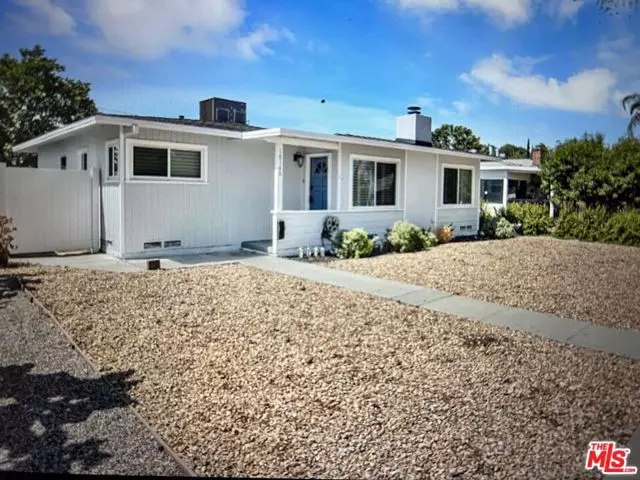 Reseda (los Angeles), CA 91335,18148 Hartland Street