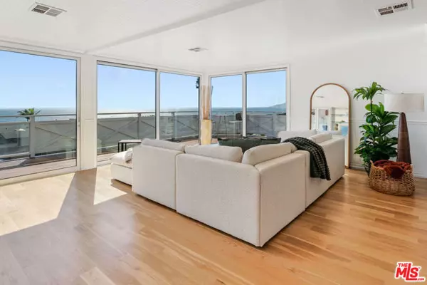 Malibu, CA 90265,29500 Heathercliff Road #173