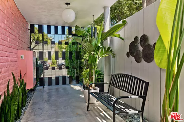 West Hollywood, CA 90046,1035 N Sierra Bonita Avenue