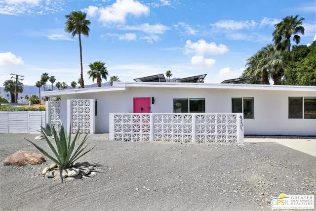 631 S El Cielo Road, Palm Springs, CA 92264