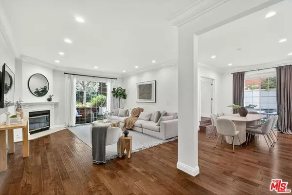 Beverly Hills, CA 90211,315 N Swall Drive #103