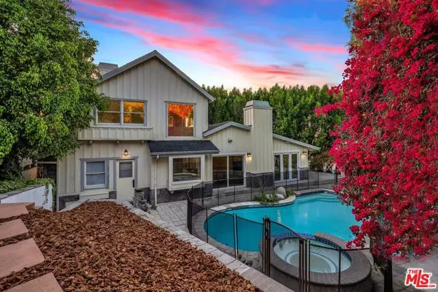 11771 Laurelwood Drive, Studio City (los Angeles), CA 91604